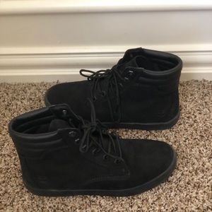 Women’s Size 6 Timberland Sneaker Boots
